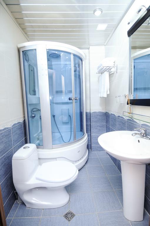 Hotel Victoria באקוריאני חדר תמונה