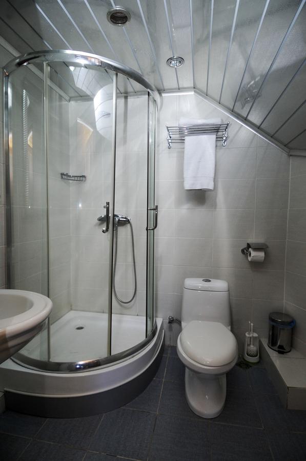 Hotel Victoria באקוריאני מראה חיצוני תמונה