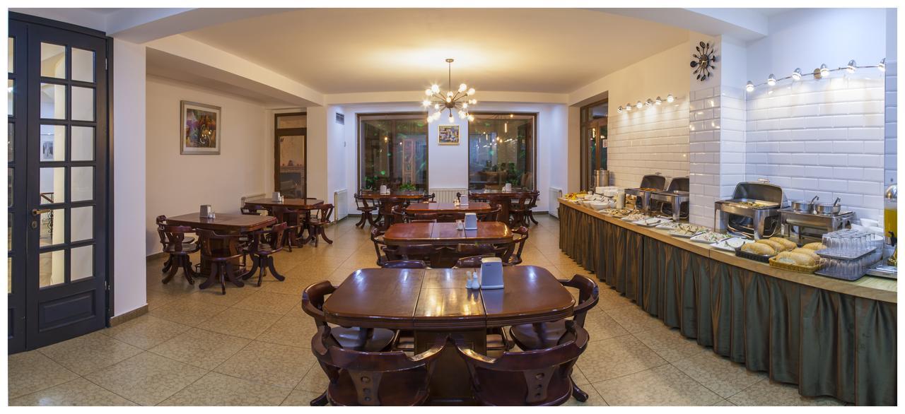 Hotel Victoria באקוריאני מראה חיצוני תמונה